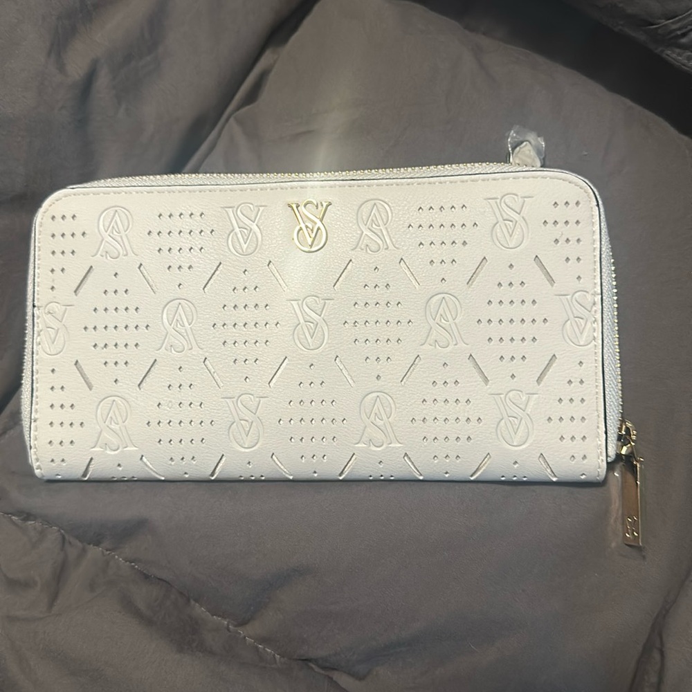 Wallet - Picture 1 of 1